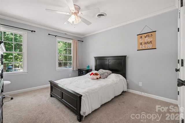 5812 Camelot Drive, Charlotte, NC 28270