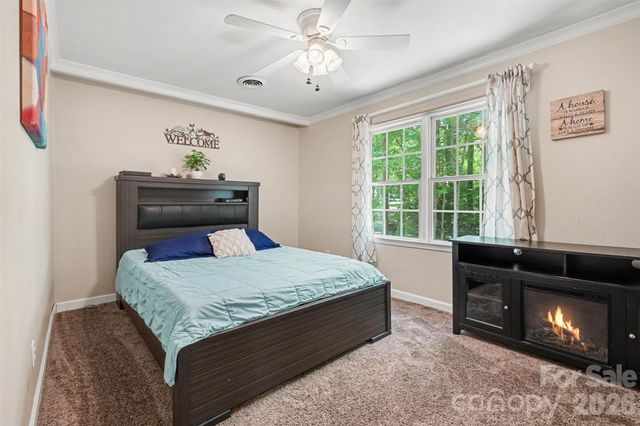 5812 Camelot Drive, Charlotte, NC 28270