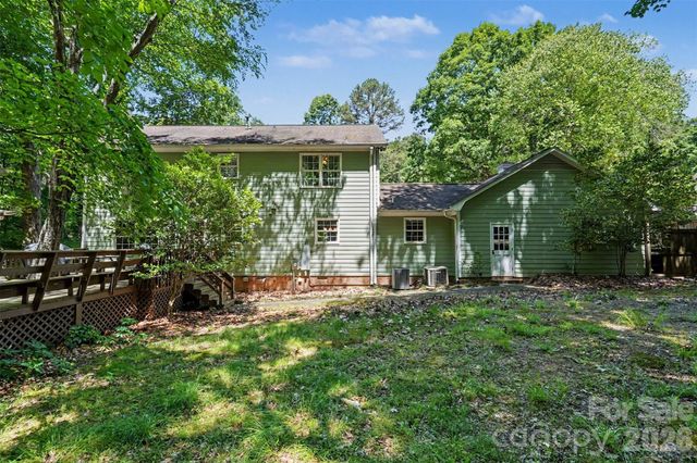 5812 Camelot Drive, Charlotte, NC 28270