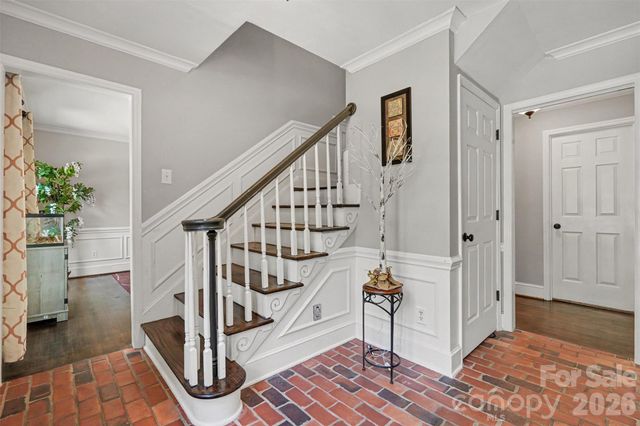 5812 Camelot Drive, Charlotte, NC 28270