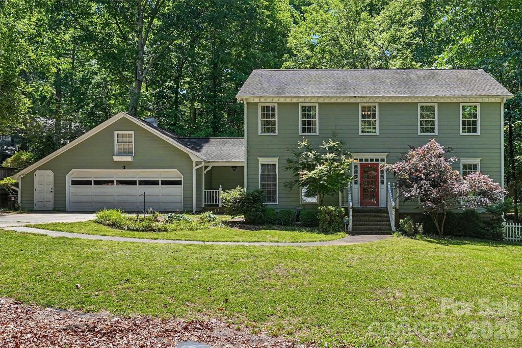 5812 Camelot Drive, Charlotte, NC 28270