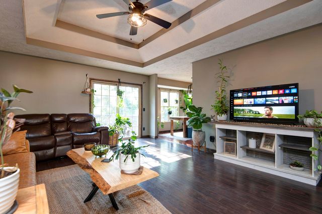 306 S Dexter Avenue, Springfield, MO 65802