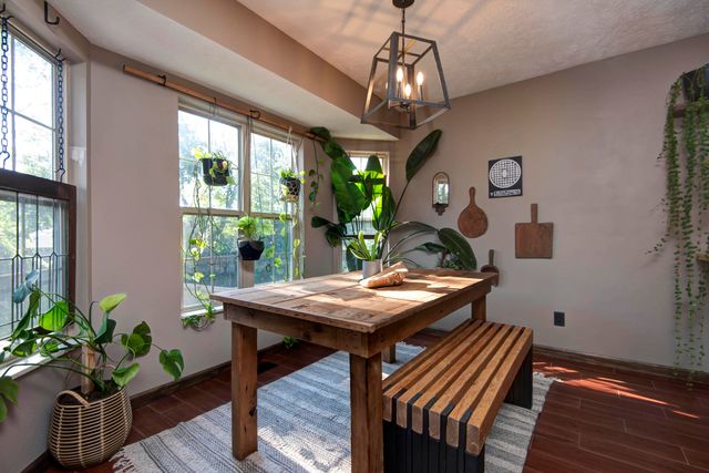 306 S Dexter Avenue, Springfield, MO 65802