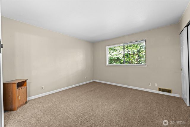 1523 Sunset Place, Mount Vernon, WA 98273