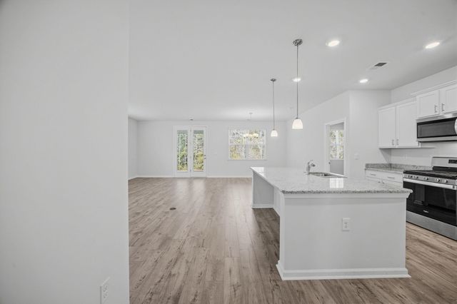 847 Flowering Branch Ave., Little River, SC 29566