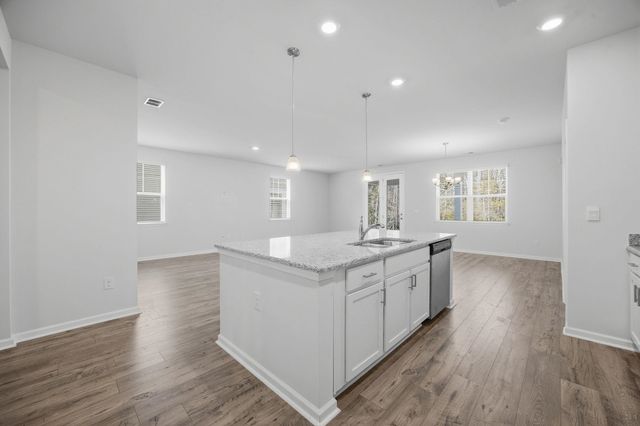 847 Flowering Branch Ave., Little River, SC 29566