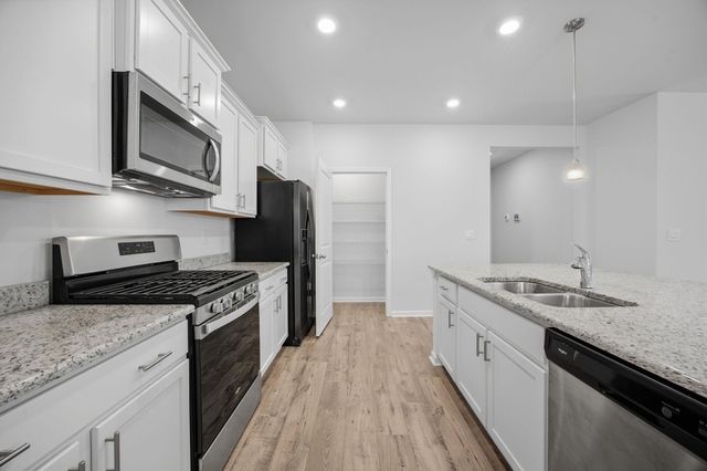 847 Flowering Branch Ave., Little River, SC 29566