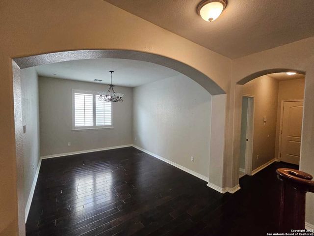 18334 MUIR GLEN DR, San Antonio, TX 78257