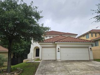 18334 MUIR GLEN DR, San Antonio, TX 78257