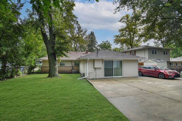 428 Navajo Street, Park Forest, IL 60466