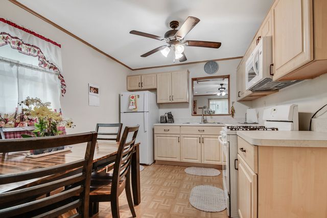 428 Navajo Street, Park Forest, IL 60466