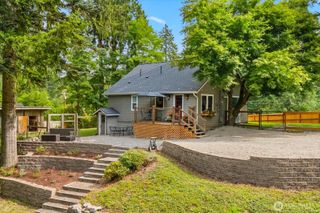 16105 Cedar Falls Road SE, North Bend, WA 98045