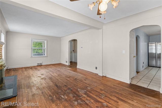 7173 Porter Road, Grand Blanc Charter Township, MI 48439