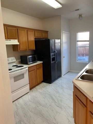 3805 Brandon Park Drive, Garland, TX 75044