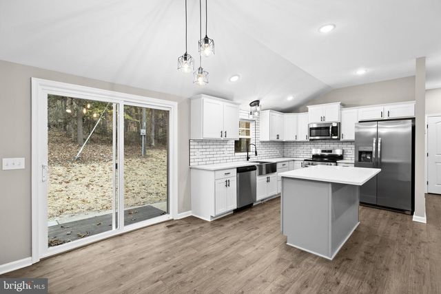 8611 ENGLEMAN LN, Spotsylvania, VA 22551