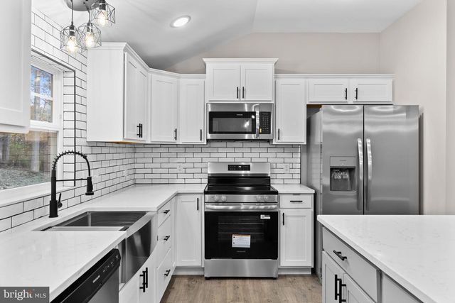 8611 ENGLEMAN LN, Spotsylvania, VA 22551