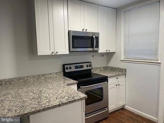 9628 52ND AVE, College Park, MD 20740