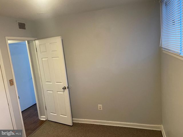 9628 52ND AVE, College Park, MD 20740