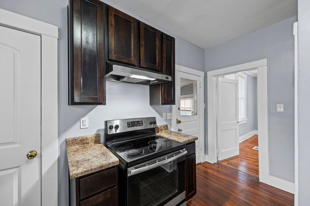 110 STONEWALL ST, Memphis, TN 38104