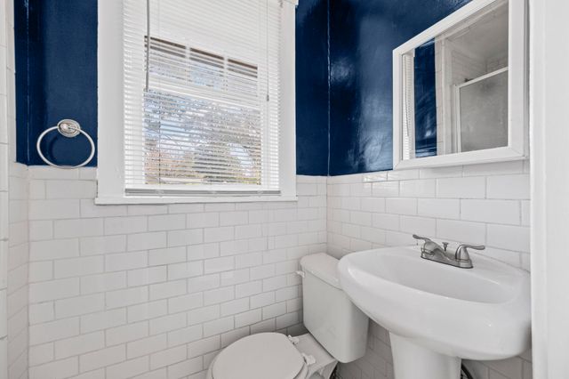 110 STONEWALL ST, Memphis, TN 38104