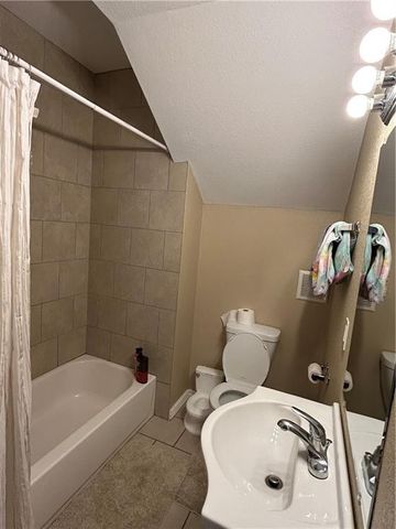 626 W Kansas Street, Pittsburg, KS 66762