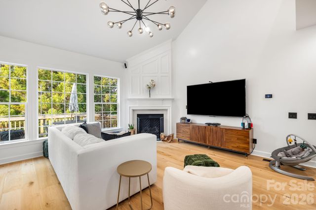 10610 Rogalla Drive, Charlotte, NC 28277