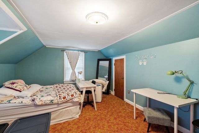 15 Eugene St, Leominster, MA 01453