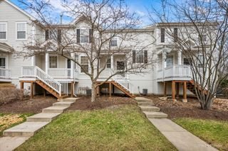 1472 Cambria Drive 5, Dekalb, IL 60115