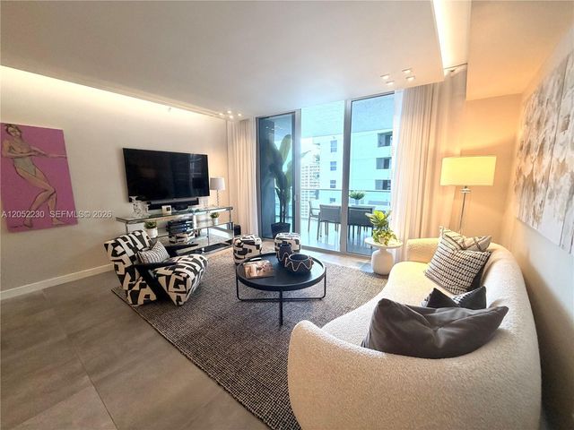 488 NE 18th St 3210, Miami, FL 33132