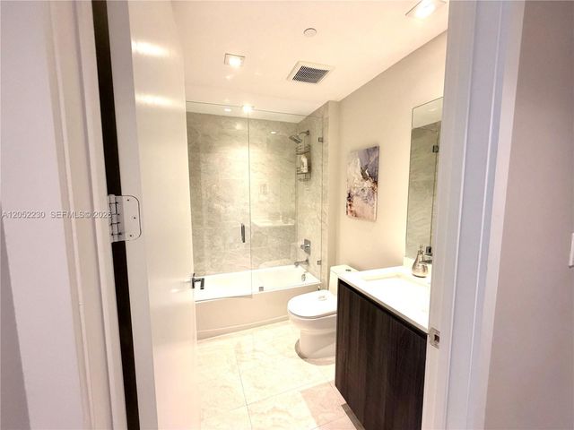 488 NE 18th St 3210, Miami, FL 33132