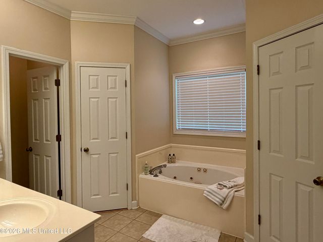 205 Stonebriar Lane, Brandon, MS 39042