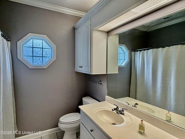 205 Stonebriar Lane, Brandon, MS 39042