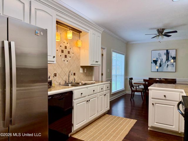 205 Stonebriar Lane, Brandon, MS 39042