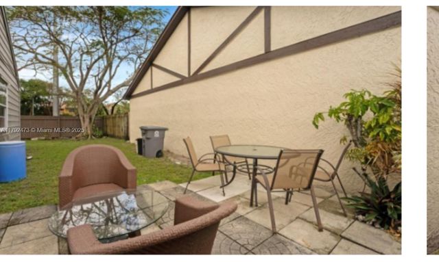 11233 W Model Cir W, Boca Raton, FL 33428