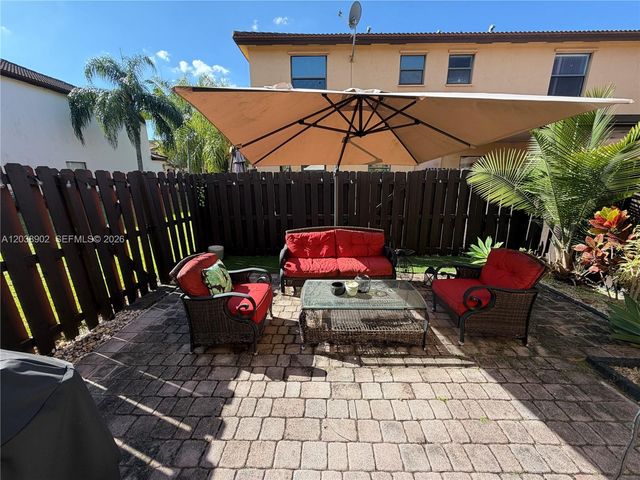 370 NE 37th Place, Homestead, FL 33033