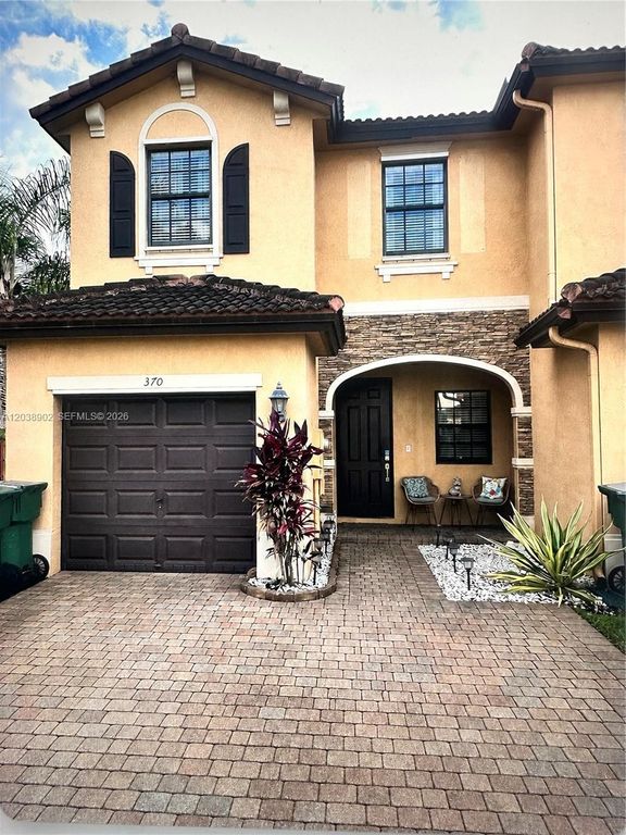 370 NE 37th Place, Homestead, FL 33033