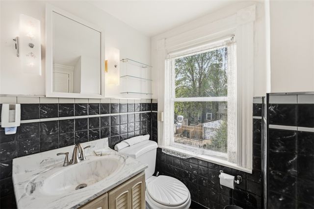 122 4th STREET, Aspinwall, PA 15215