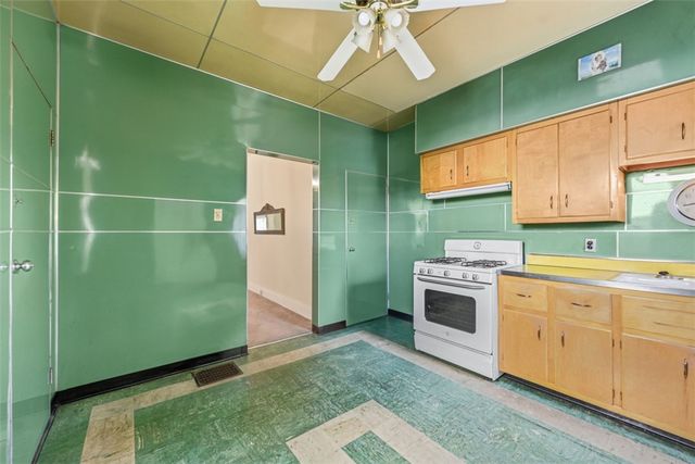 122 4th STREET, Aspinwall, PA 15215