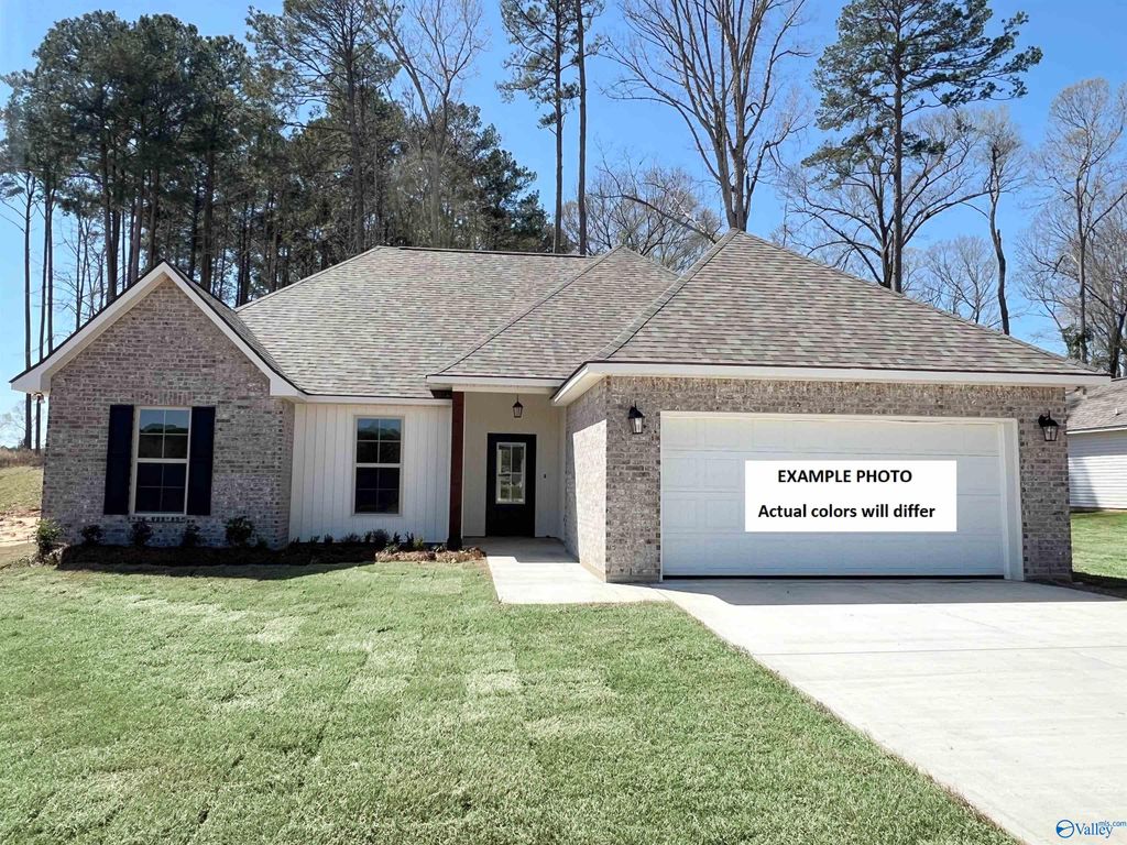 127 Parvin Way Drive, Hazel Green, AL 35750