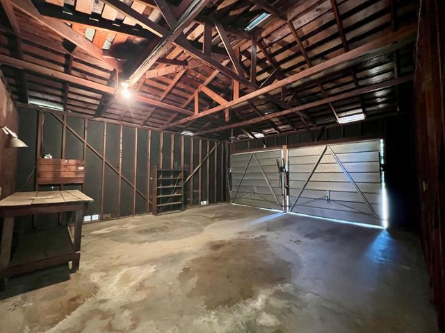 2300 14th Avenue, Kingsburg, CA 93631