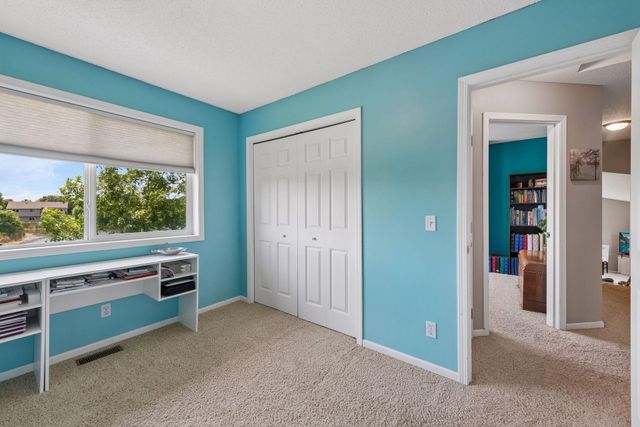 1174 Hidden Creek Boulevard, Mayer, MN 55360