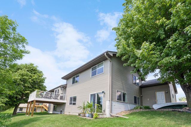 1174 Hidden Creek Boulevard, Mayer, MN 55360
