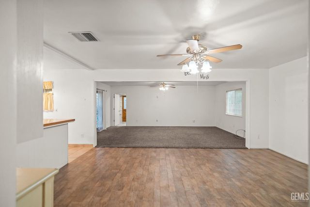 450 Atlantic Avenue, Shafter, CA 93263