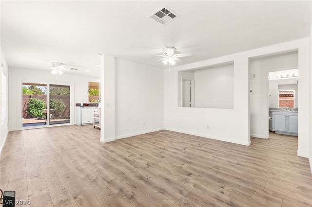 11073 Gateview Lane, Las Vegas, NV 89144