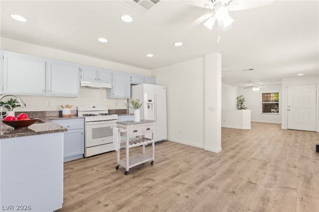 11073 Gateview Lane, Las Vegas, NV 89144