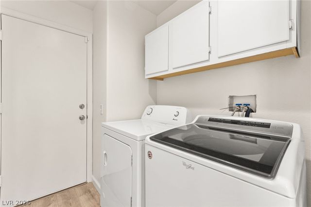11073 Gateview Lane, Las Vegas, NV 89144
