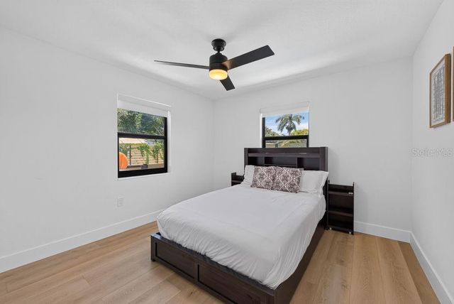 6196 44TH AVENUE N, St Petersburg, FL 33709