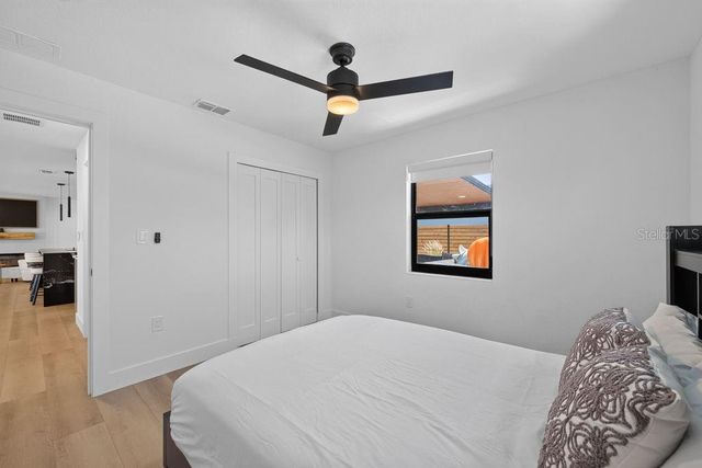 6196 44TH AVENUE N, St Petersburg, FL 33709