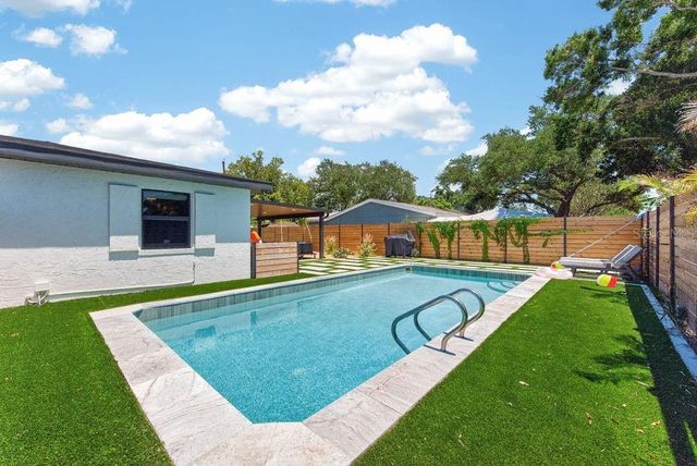 6196 44TH AVENUE N, St Petersburg, FL 33709