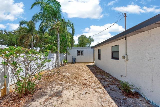 6196 44TH AVENUE N, St Petersburg, FL 33709